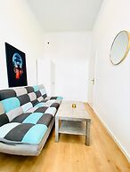 Comfortable 5BR Stay Near Westbahnhof