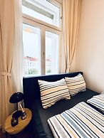 Comfortable 5BR Stay Near Westbahnhof