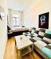 Comfortable 5BR Stay Near Westbahnhof