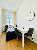 Comfortable 5BR Stay Near Westbahnhof