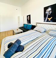 Comfortable 5BR Stay Near Westbahnhof