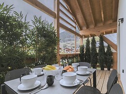 Elegant Apartment Facing Mont Blanc