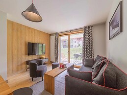 Elegant Apartment Facing Mont Blanc