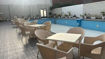 Ambaram Hotel & Resort