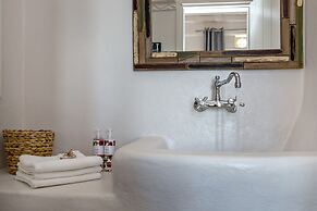 Ormos Seaside Villa G With Private Pool