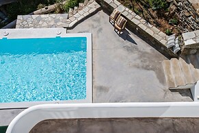 Ormos Seaside Villa G With Private Pool