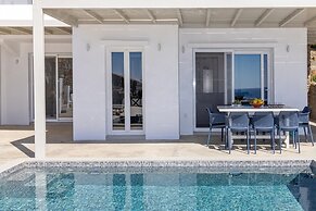 Rmos Seaside Villa A With Private Pool