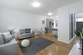 Prickly Pear Stays in Adamstown, 1-br