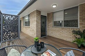 Prickly Pear Stays in Adamstown, 1-br