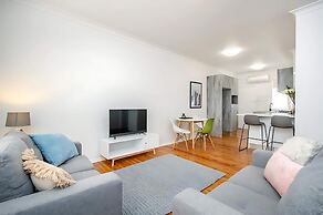 Prickly Pear Stays in Adamstown, 1-br