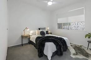 Prickly Pear Stays in Adamstown, 1-br