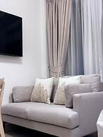 SIMPLY COMFORT Chic Downtown Studio Few Steps to Burj Khalifa