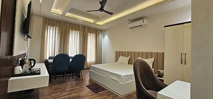 Hotel Sharanga