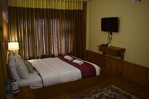 Hotel Elysium