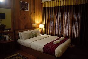 Hotel Elysium