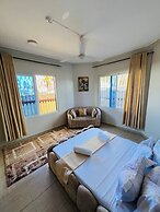 Nyali Luxe 2 BR Plage Parking