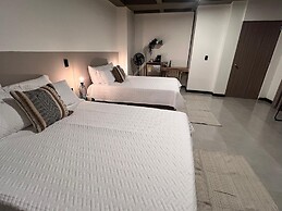 Hotel Moore 45