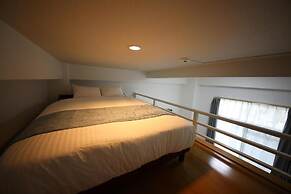 goom Hotel Nakasu Bluge