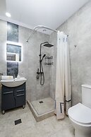 Apartment by Luxe Group XO222