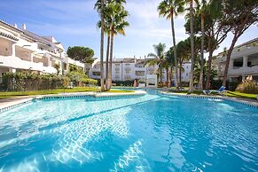 Bright&exclusive 3BD Apartment Estepona. El Presidente