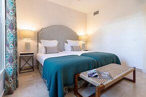 Bright&exclusive 3BD Apartment Estepona. El Presidente