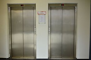 XENON HOSTELS UG