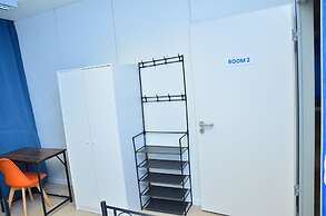 XENON HOSTELS UG