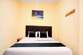 OYO 95017 Kapten Muslim Residence