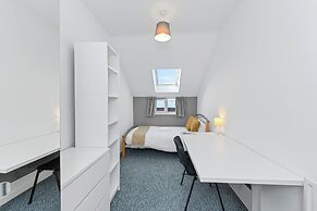 Montpellier Road 125