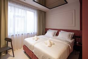 Boutique Hotel OPERA