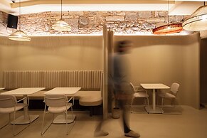 Boutique Hotel OPERA