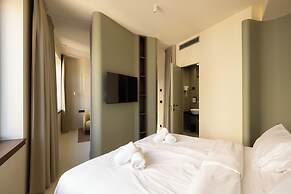 Boutique Hotel OPERA