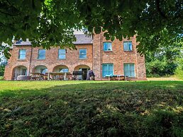 Gaer Hall