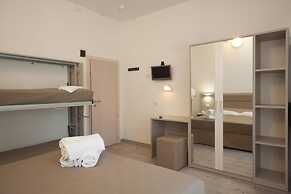 Hotel Lux