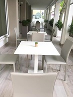 Hotel Lux