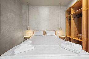 Nikos Lux Apartments