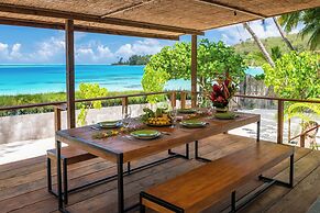 Matira Sandy Home