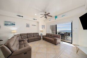 Las Palomas 4BR 4BA Suite 901 Cortez