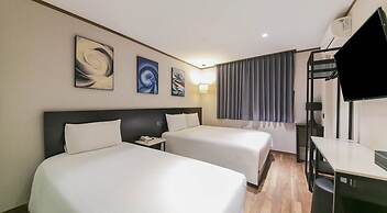 Sunland Hotel