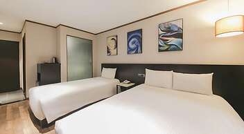 Sunland Hotel