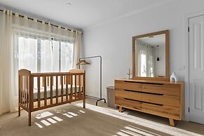 Family Escape With Private Courtyard