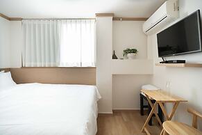Stay 105 Haenggung Residence
