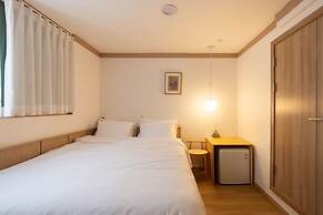 Stay 105 Haenggung Residence