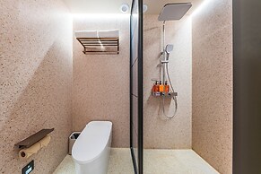 Orange Hotel