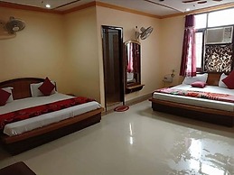 Hotel Bharat Residency