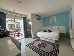 Patong Gray House