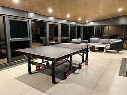 CDS Luxury Homestay Shimla
