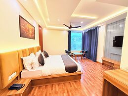 The Prominence Hotel Greater Noida