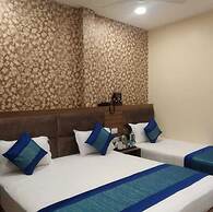 Hotel SS Royal