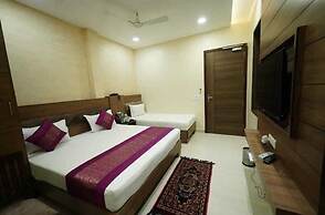 Hotel SS Royal